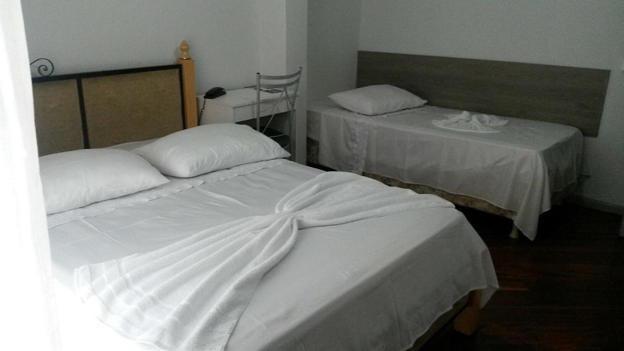 Rocha'S Hotel Гуарапуава Экстерьер фото